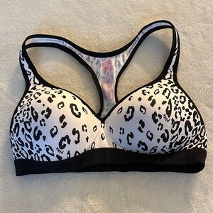 PINK Victoria's Secret Black & White Leopard Sports Bra size S